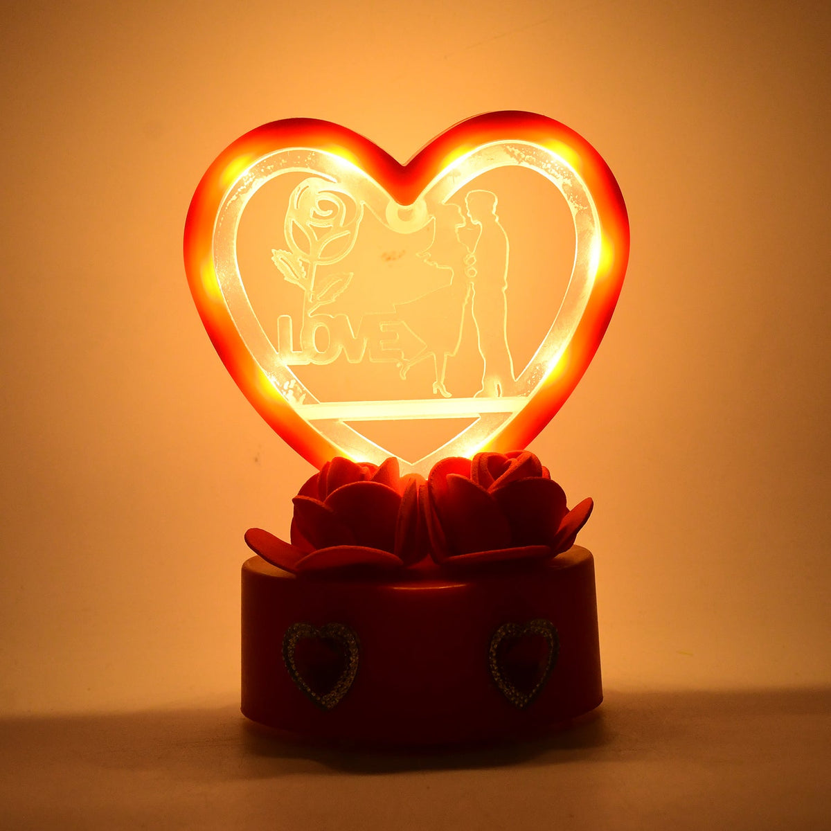 Heart-Shaped Couple Showpiece