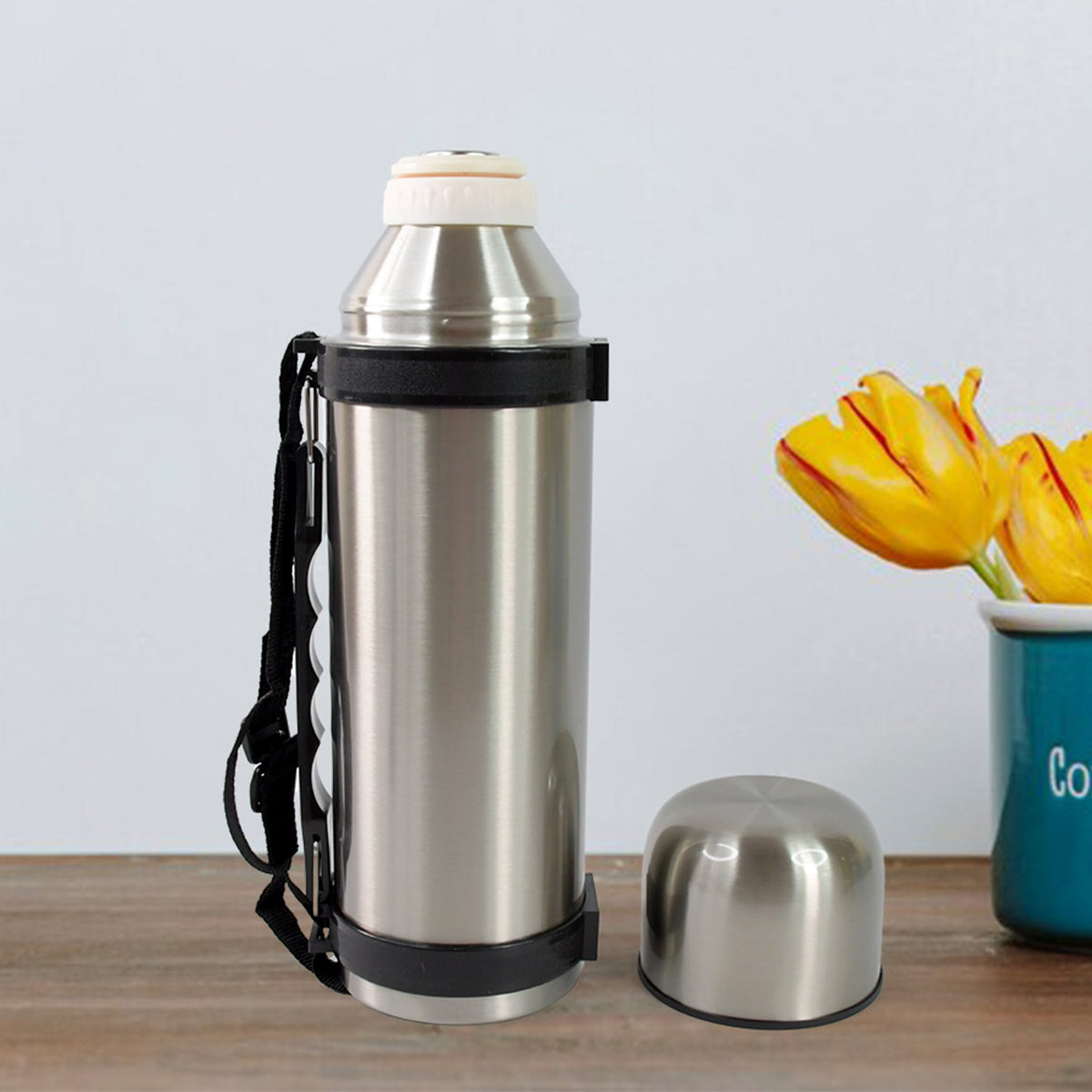 Stainless Steel Insulated Vacuum Bottle (1200ml Approx / Mix Color / 1 Pc)