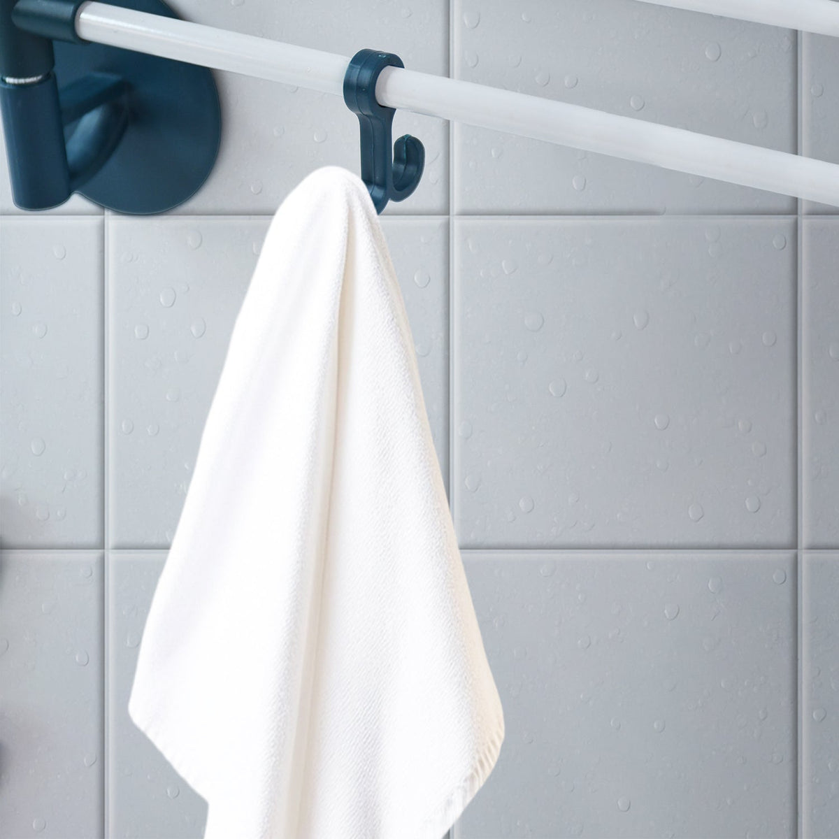 Rotating Bar Wall Mounted Swivel Towel Rack
