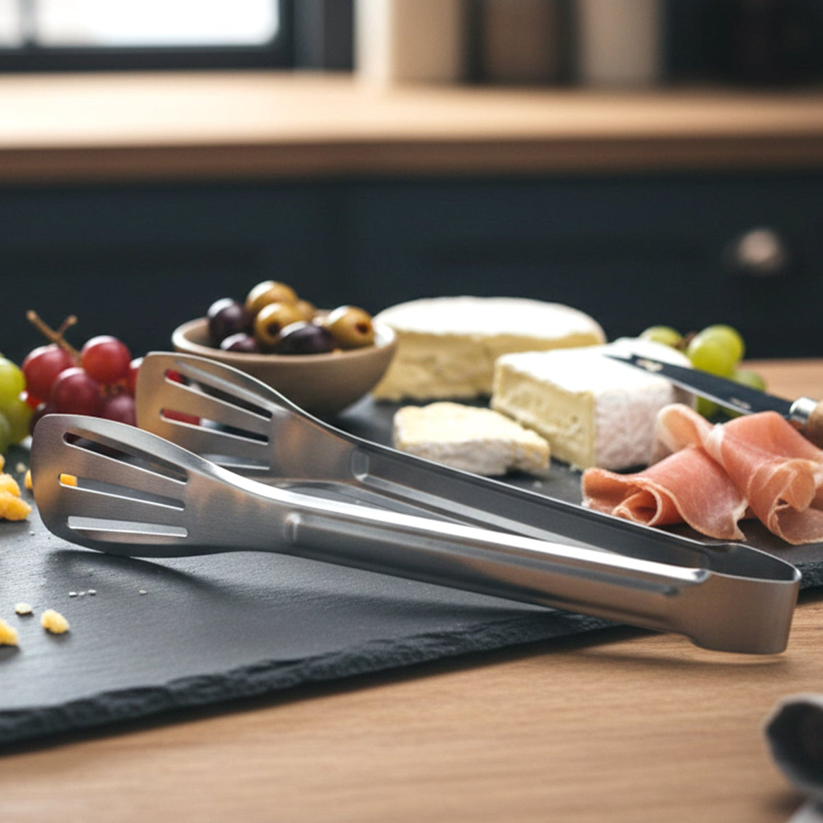 Salad Serving Tongs