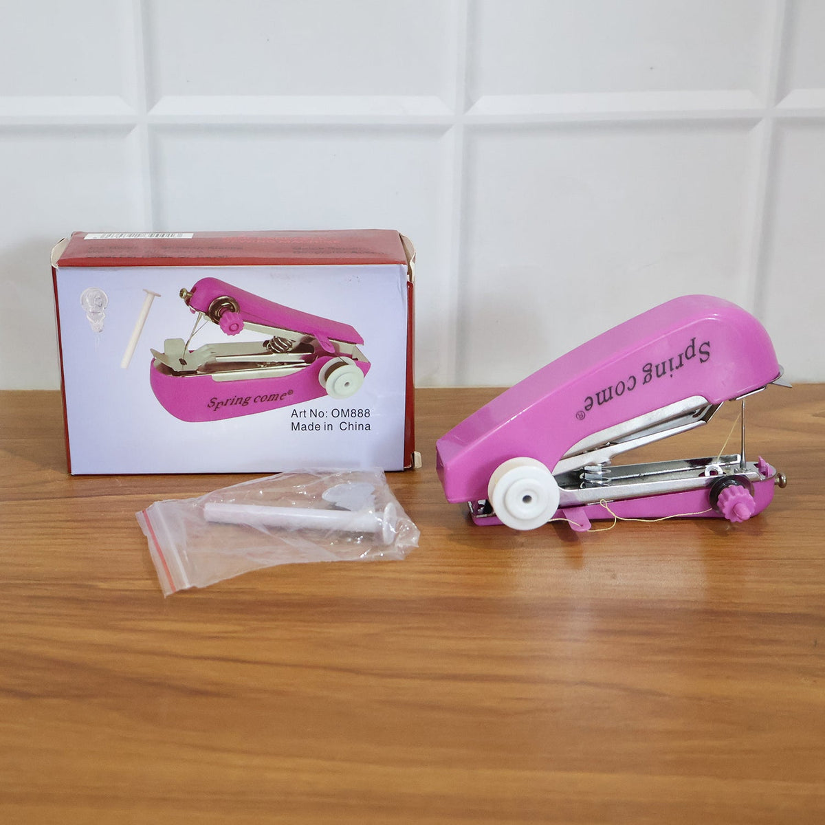 Portable Handheld Mini Sewing Machine (1 Pc)