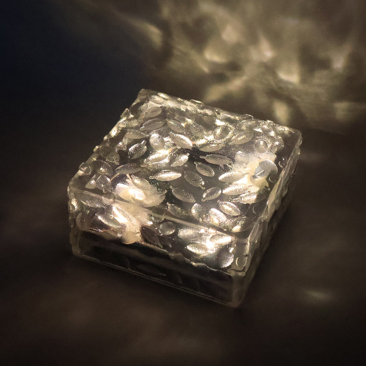 Solar Ice Cube Garden Light for Pathways & Christmas Decor