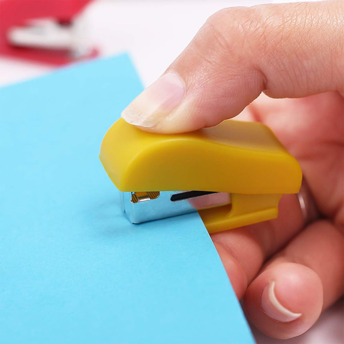Mini Stapler Set Staples – Assorted Colors | No.10 Staplers with Pins (20 pcs Set)