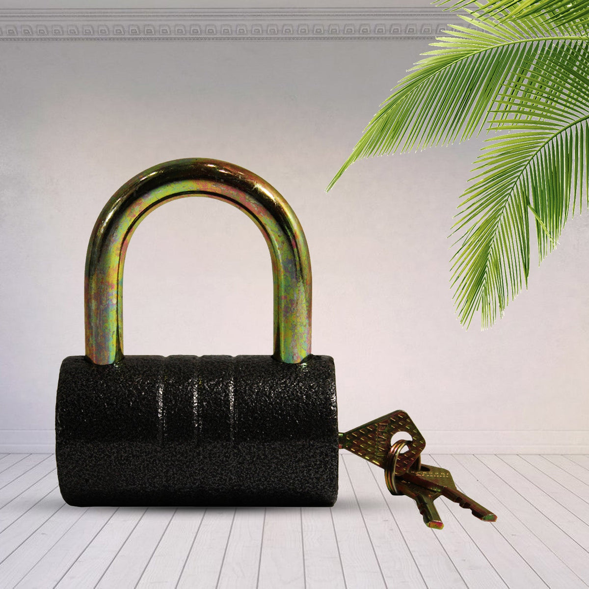 Heavy-Duty Iron Padlock – 82mm Black with Brass Core & 5 Keys, Waterproof