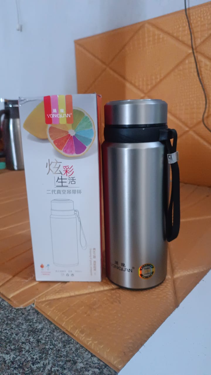 Double-Wall Stainless Steel Vacuum Insulated Bottle (1000ml Approx)