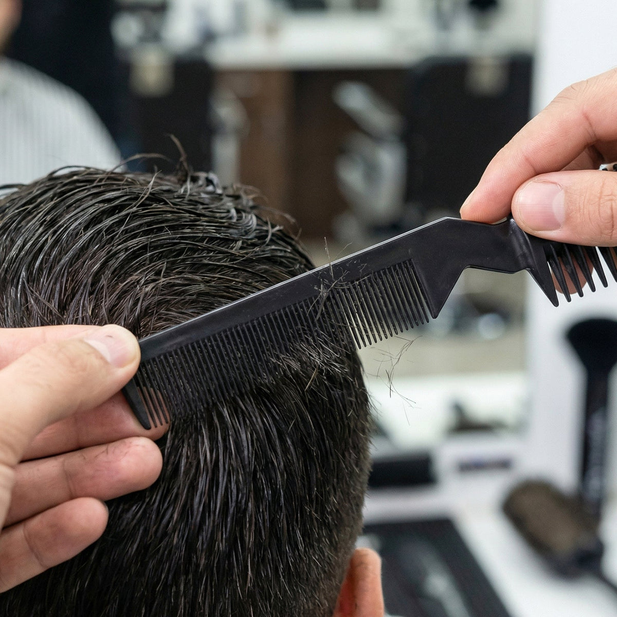 2 in 1 Double-Sided Hair Cutting Comb with Razor Blade (1 Pc)
